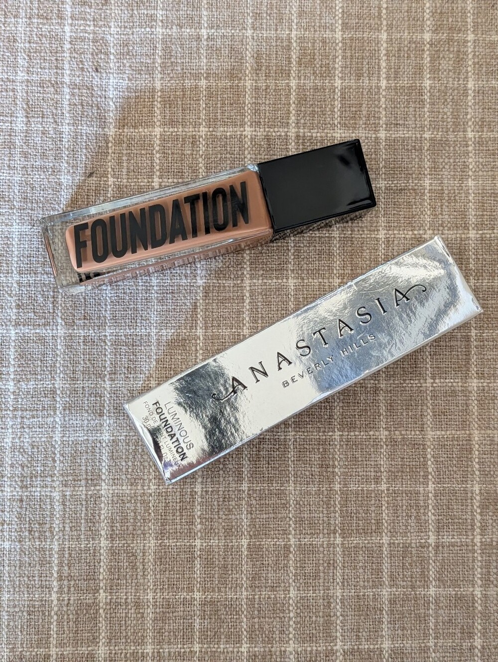 Anastasia Beverly Hills Luminous Foundation - Warm Tan 510W